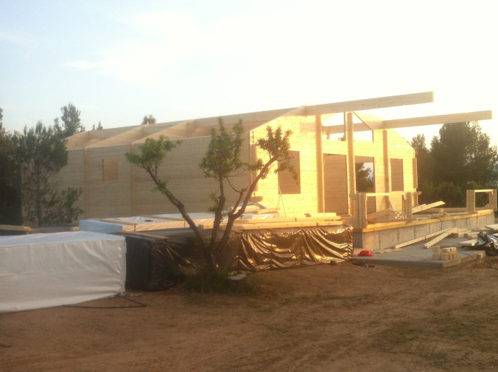 construcción de casa de madera en Tarragona Valls modelo latina 126 (1)