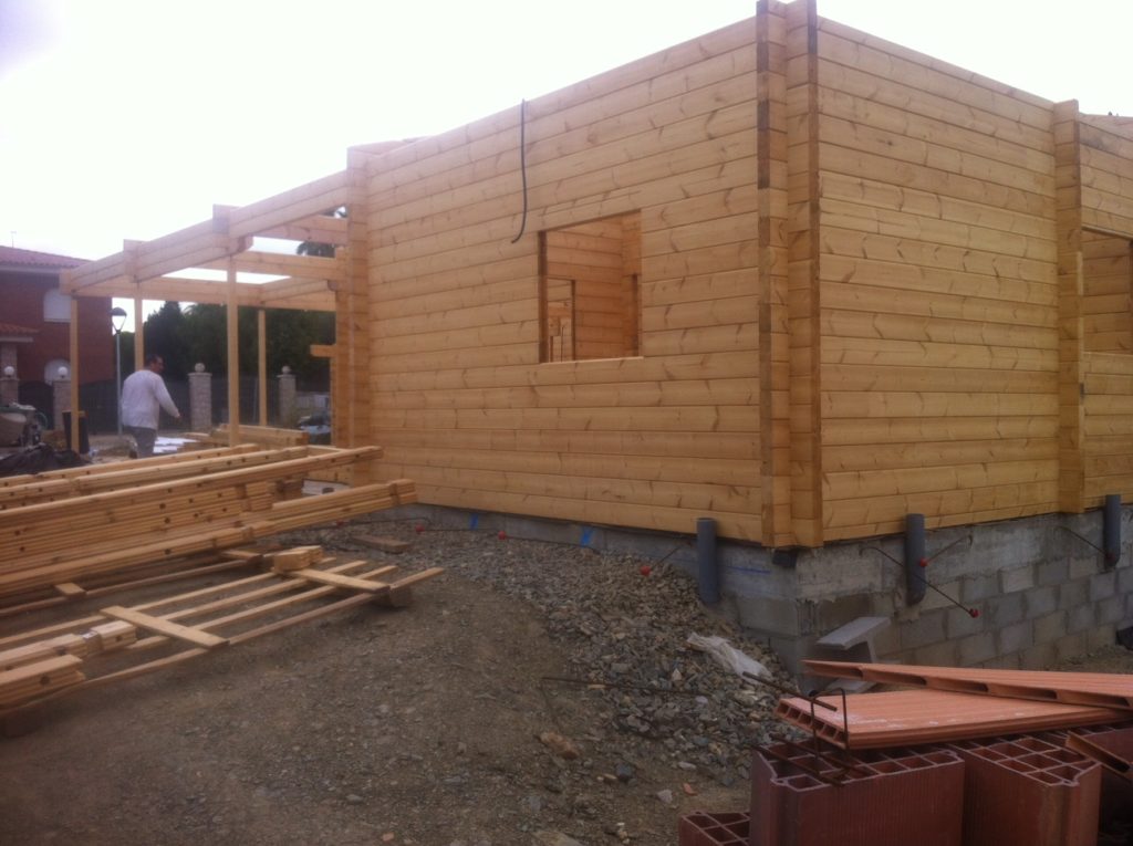 montaje casa de madera en Tarragona Valls (2)