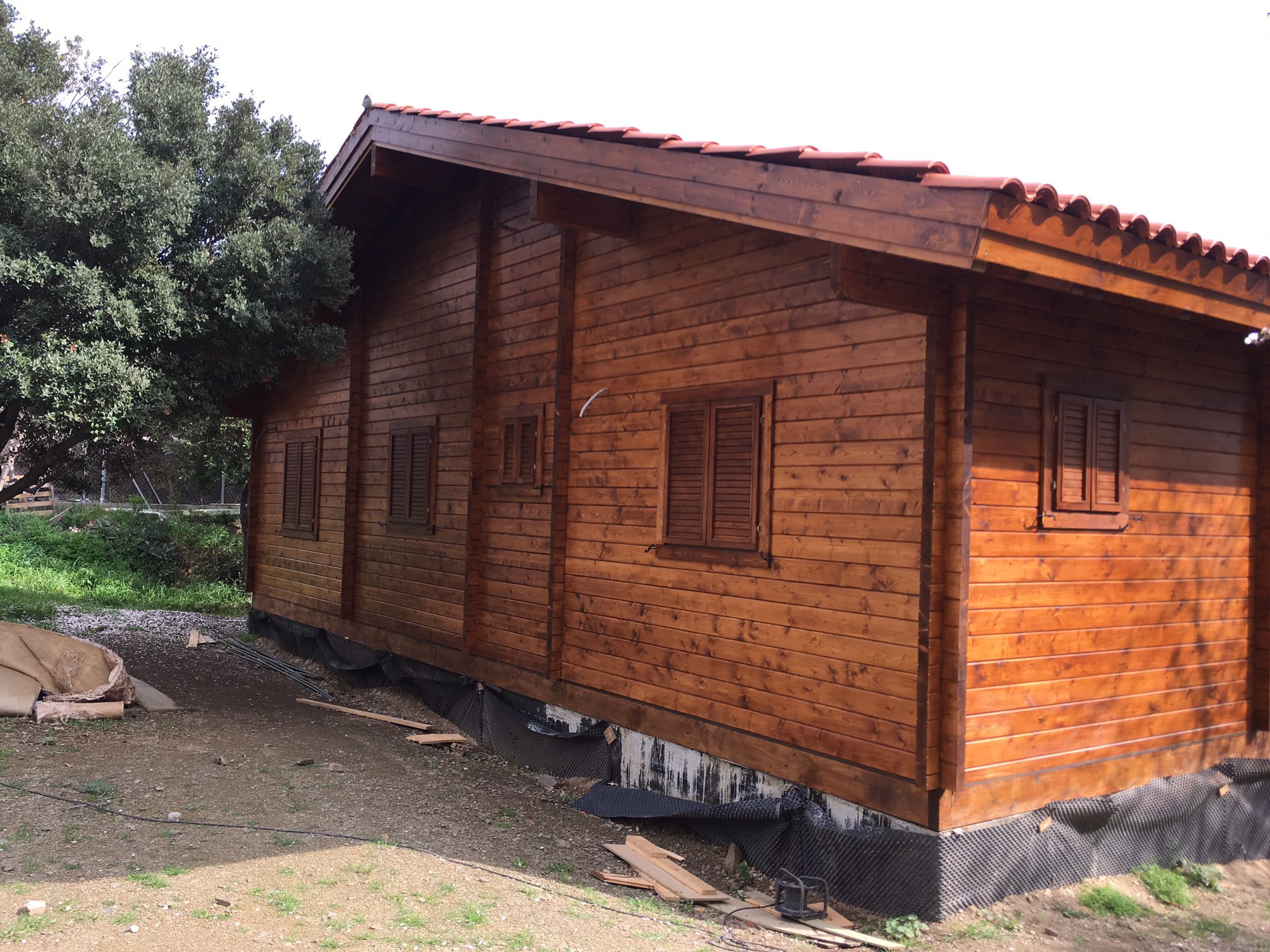 casa de madera en Castellvell latina 126 (6)