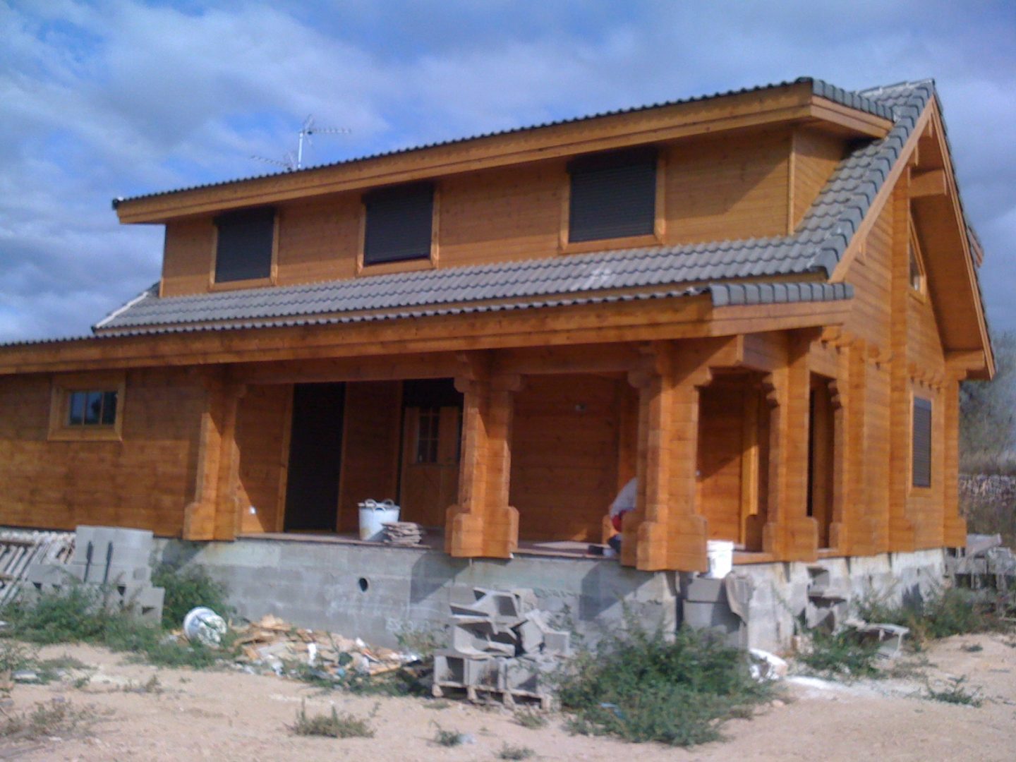 casa de madera en Mora Tarragona (1)