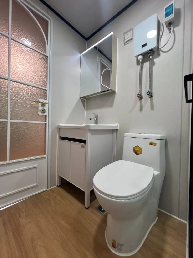 baño Conten Home casa prefabricada de fácil transporte e instalación en Tarragona Cataluña