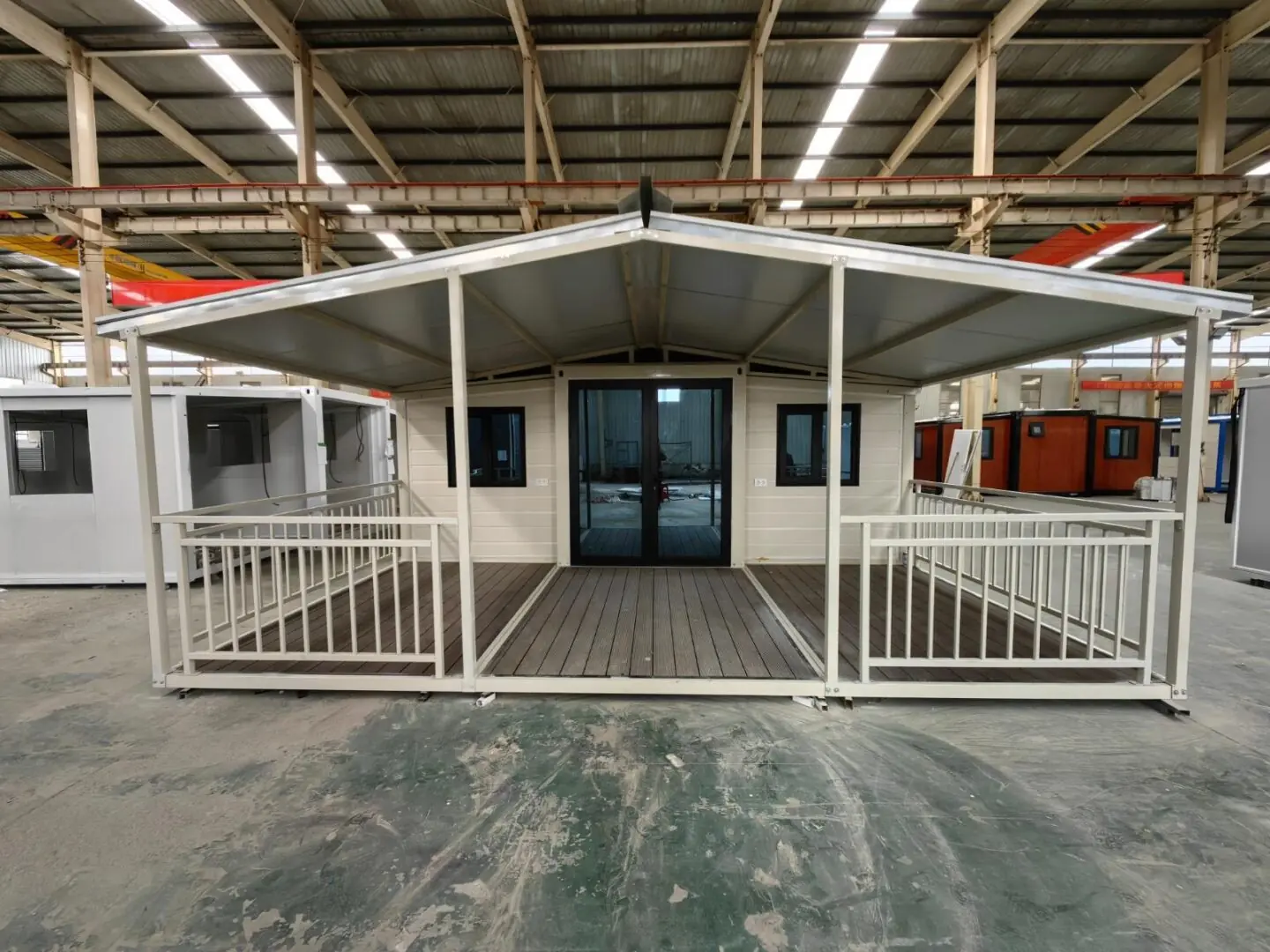 porche Conten Home casa prefabricada de fácil transporte e instalación en Tarragona Cataluña